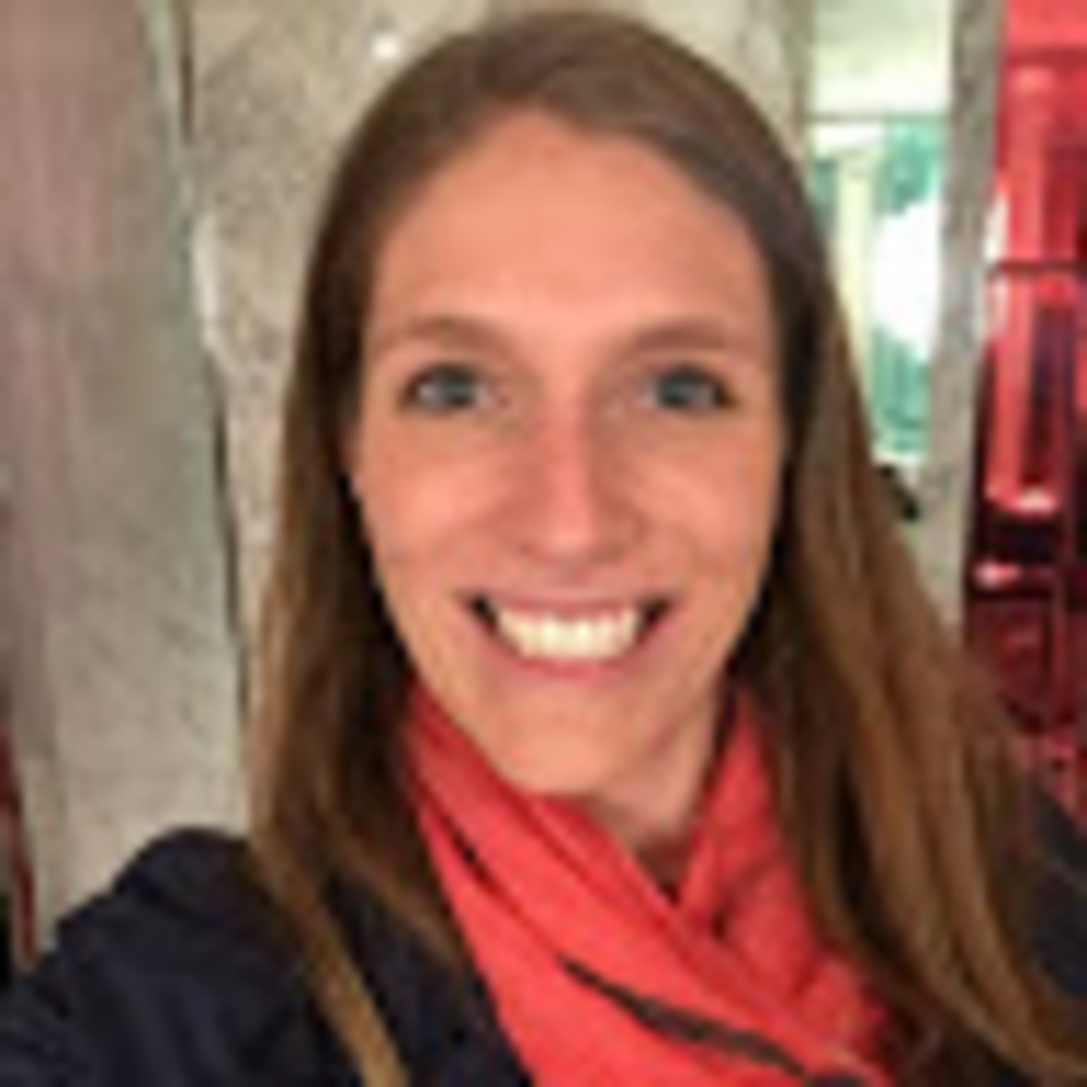 Meet your Posher, Kristin e